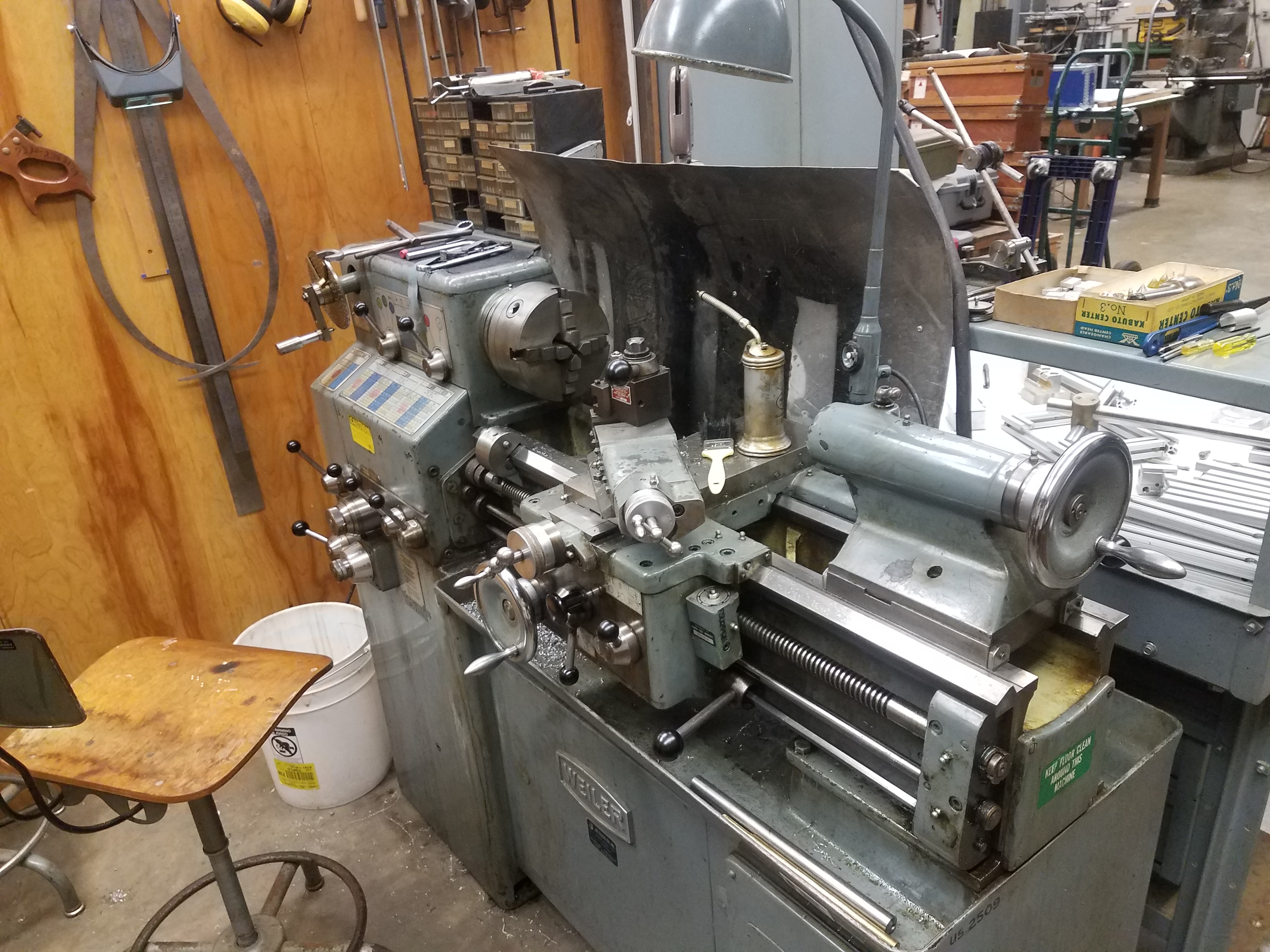 lathe2.jpg